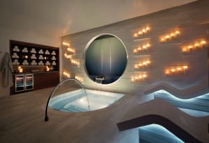 Amenities at Vdara's salon include a whirlpool.