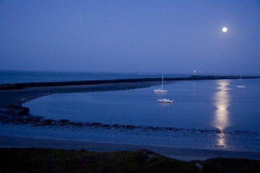 half-moon-bay-night