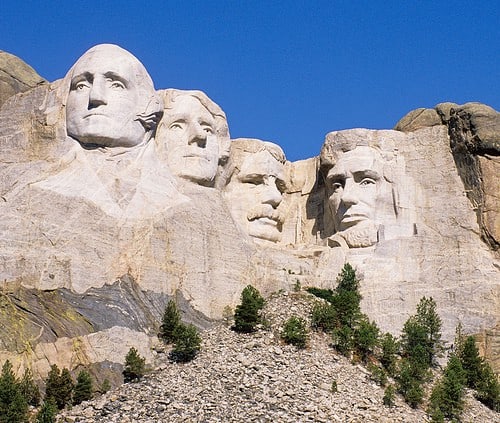 mt rushmore photo