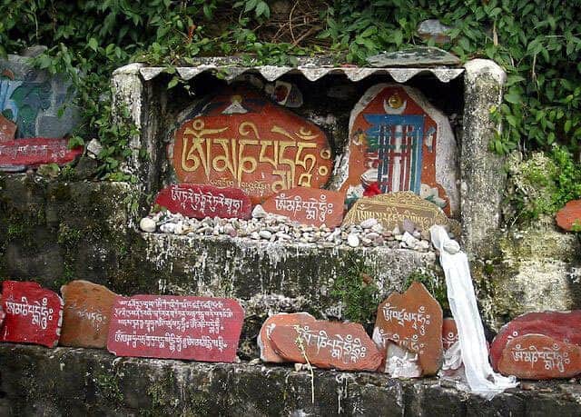 prayers-on-stones-outside-tsuglagkhang-complex