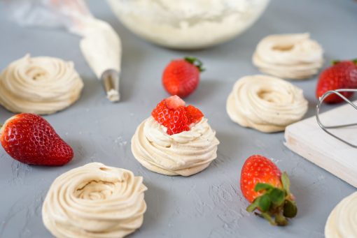 Pavlova is a meringue dessert, with egg whites providing a chewy texture, a soft marshmallow filling used inside, and a crunchy crisp on the edges to provide perfect textural balance.