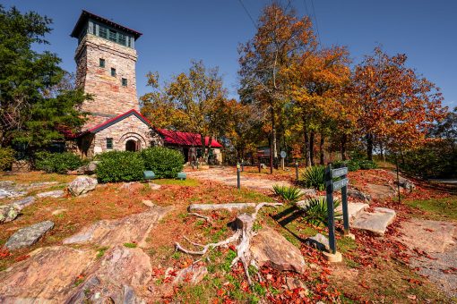 fall foliage in alabama at Cheaha State Park